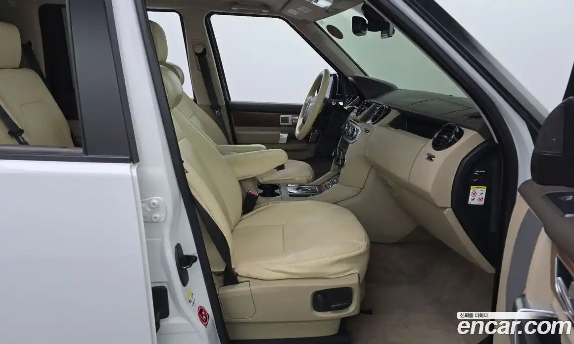 Land Rover Discovery 2016 3.0 Автомат в Москве № 392445, фото 11