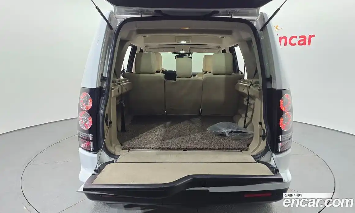 Land Rover Discovery 2016 3.0 Автомат в Москве № 392445, фото 20