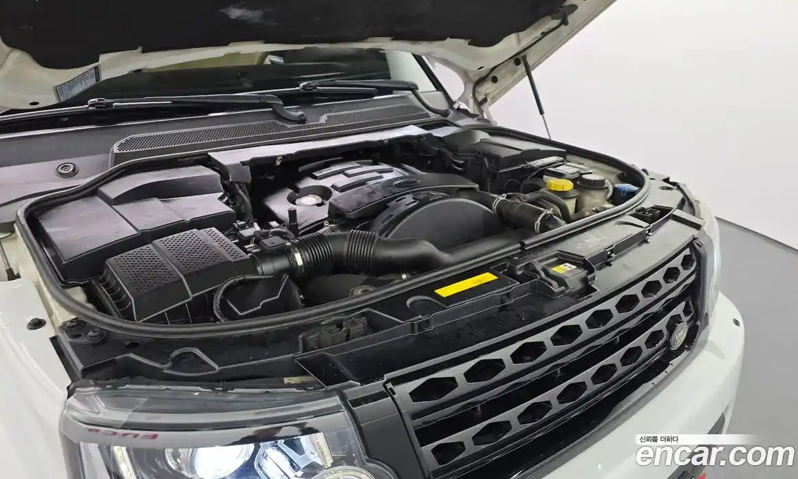 Land Rover Discovery 2016 3.0 Автомат в Москве № 392445, фото 6