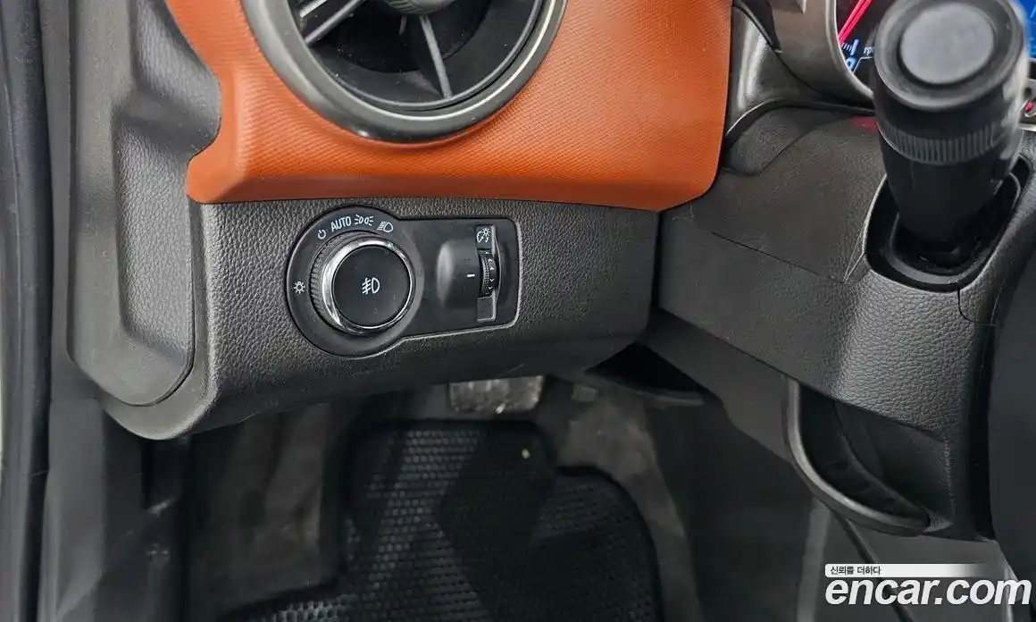 Chevrolet Aveo 2013 1.6 Автомат в Москве № 40899, фото 3