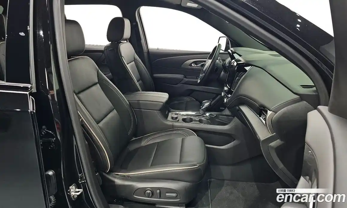 Chevrolet Traverse 2023 3.6 Автомат в Москве № 41391, фото 10