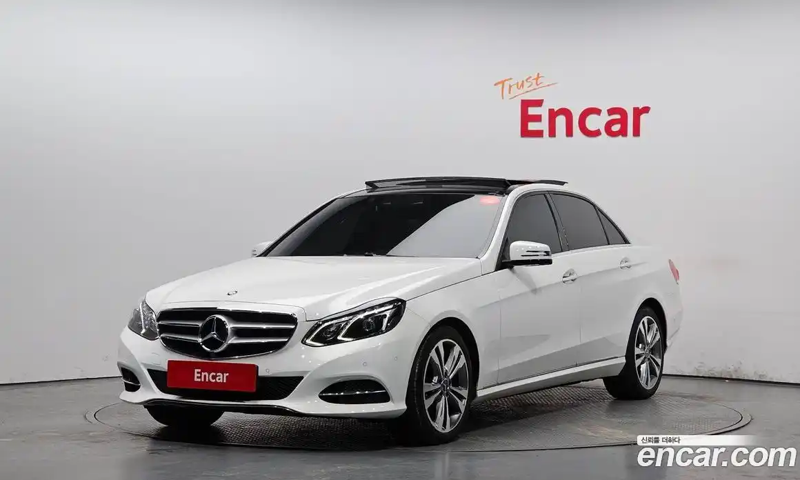 Mercedes-Benz E-Class 2016 3.5 Автомат в Москве № 427622, фото 1