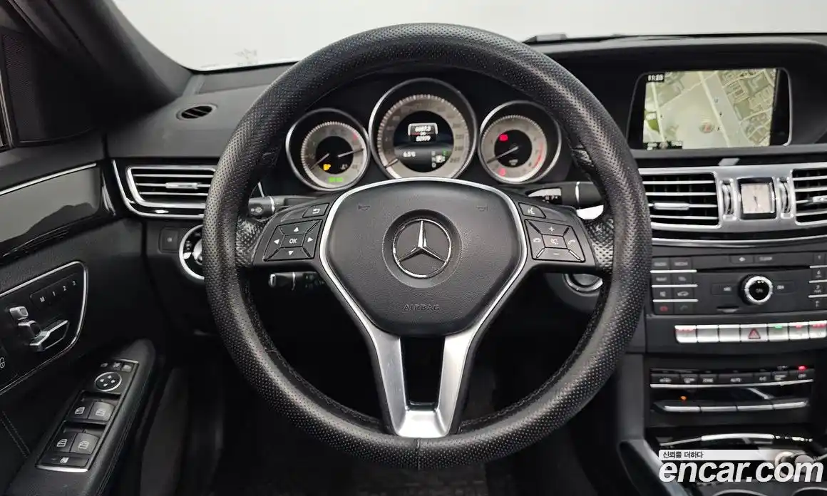 Mercedes-Benz E-Class 2016 3.5 Автомат в Москве № 427622, фото 13