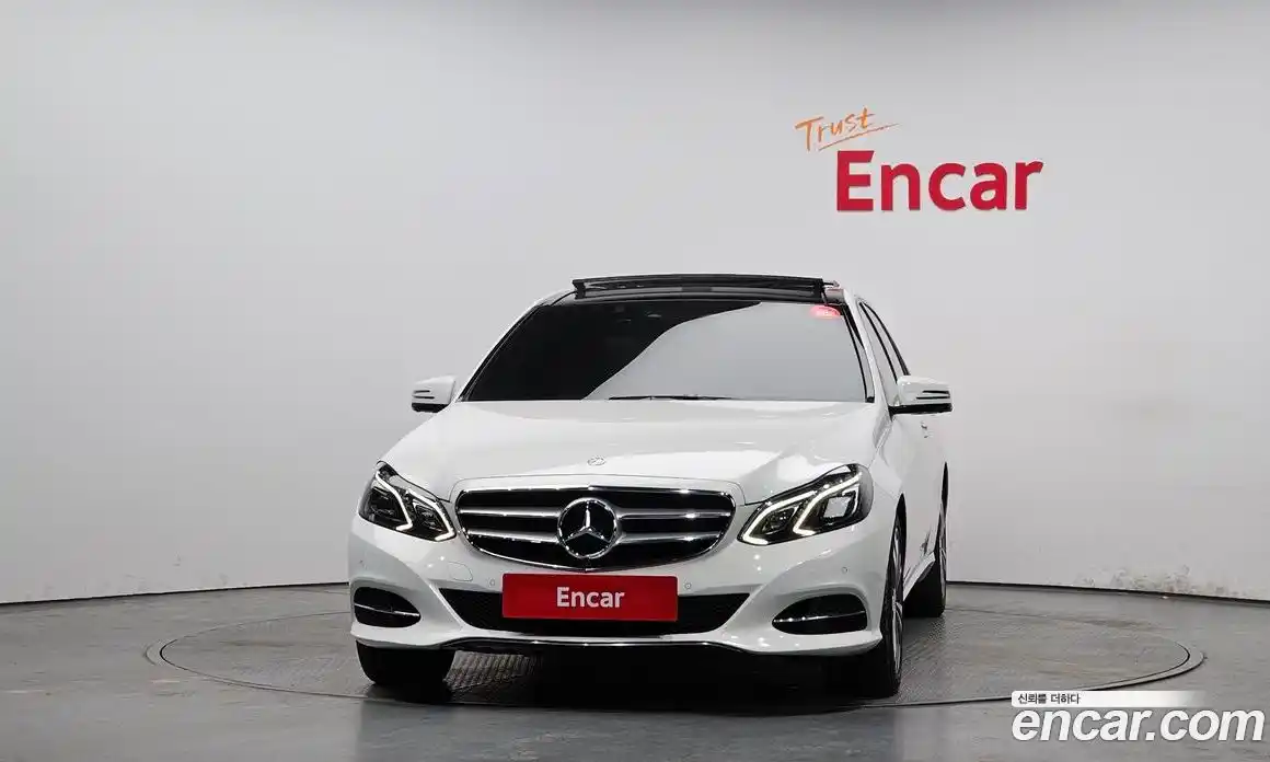 Mercedes-Benz E-Class 2016 3.5 Автомат в Москве № 427622, фото 3