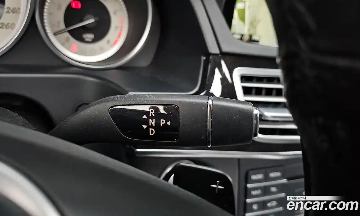 Mercedes-Benz E-Class 2016 3.5 Автомат в Москве № 427622, фото 9