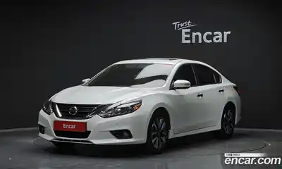 Nissan Altima, 2017