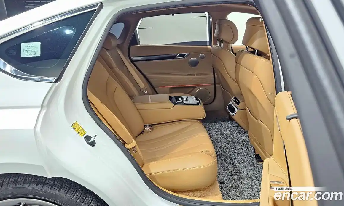 Genesis G80 2025 2.5 Автомат в Москве № 452890, фото 11