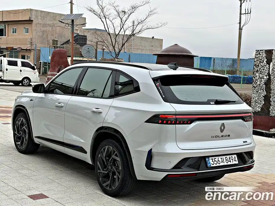 Renault Grand Koleos 2025 1.5 Автомат в Москве № 456367, фото 3