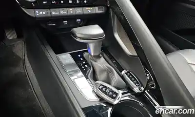 Hyundai Avante 2021 1.6 Автомат в Москве № 458139, миниатюра 9