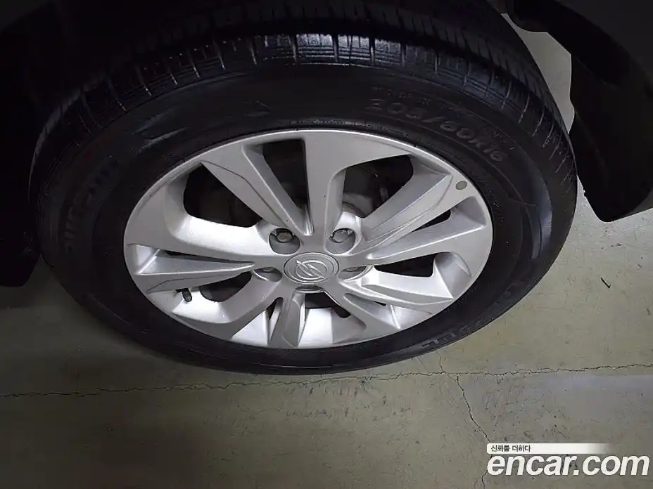 SsangYong TIBOLI 2019 1.6 Автомат в Москве № 462708, фото 10