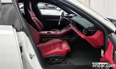 Porsche Taycan 2022 0.1 Автомат в Москве № 470333, миниатюра 11