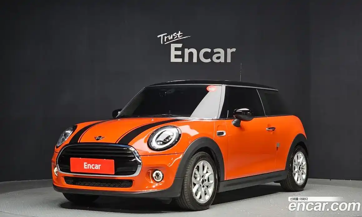 Mini Cooper 2021 1.5 Автомат в Москве № 471713, фото 1