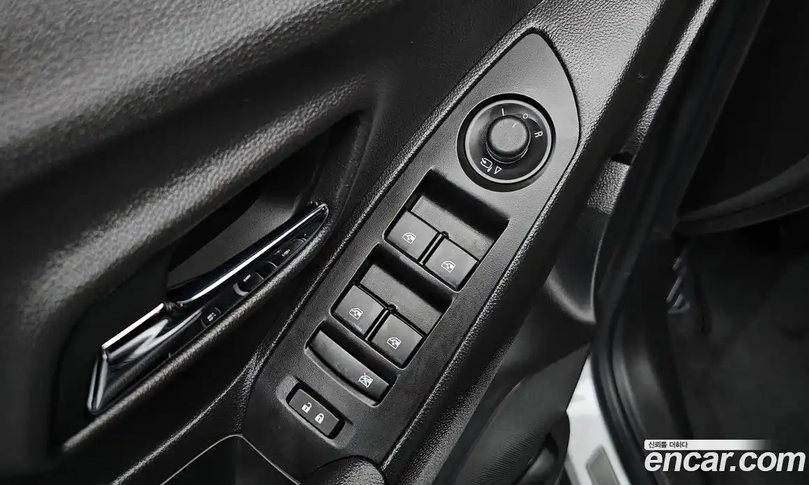 Chevrolet Trax 2019 1.4 Автомат в Москве № 491755, фото 14