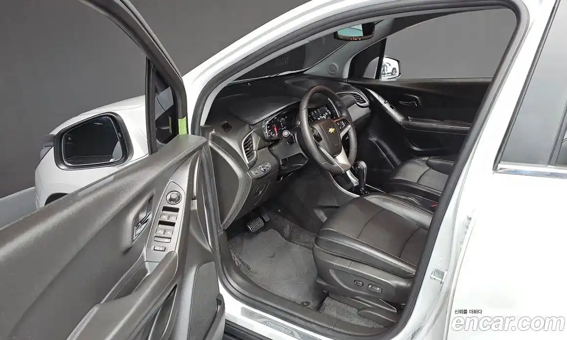 Chevrolet Trax 2019 1.4 Автомат в Москве № 491755, фото 10