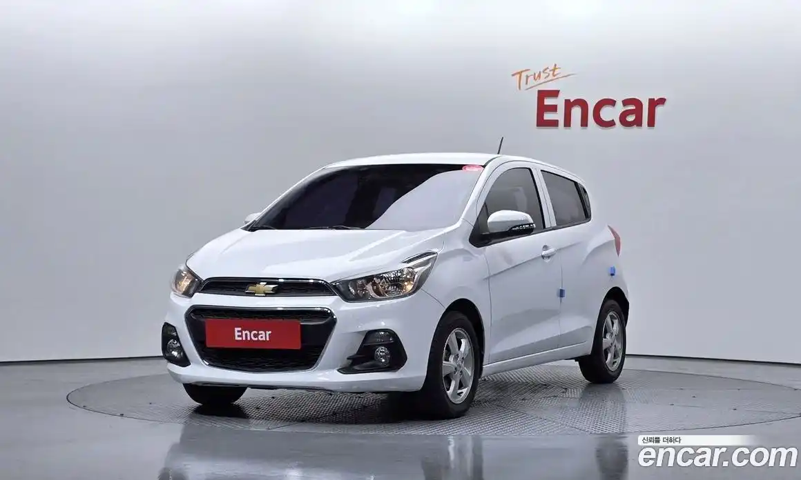 Chevrolet Spark 2017 1.0 Автомат в Москве № 492177, фото 1