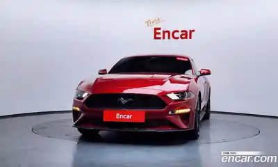 Ford Mustang 2021 2.3 Автомат в Москве № 493109, миниатюра 2