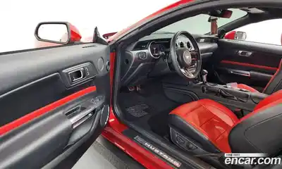 Ford Mustang 2021 2.3 Автомат в Москве № 493109, миниатюра 9