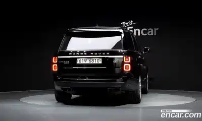 Land Rover Range-Rover 2018 4.4 Автомат в Москве № 493270, миниатюра 4