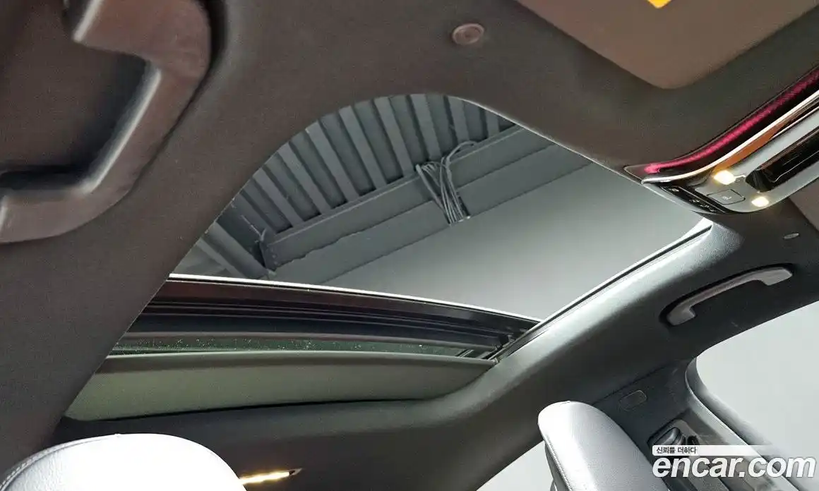 Mercedes-Benz GLC-Class 2024 2.0 Автомат в Москве № 494353, фото 18