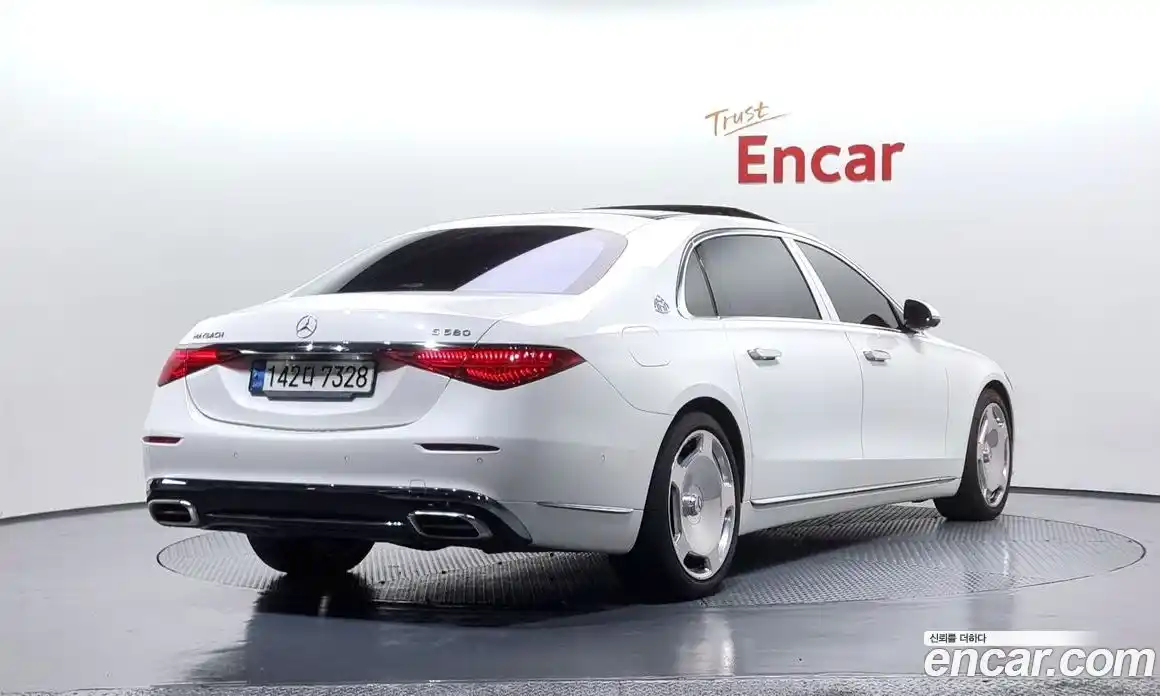 Mercedes-Benz S-Class 2022 4.0 Автомат в Москве № 495573, фото 2