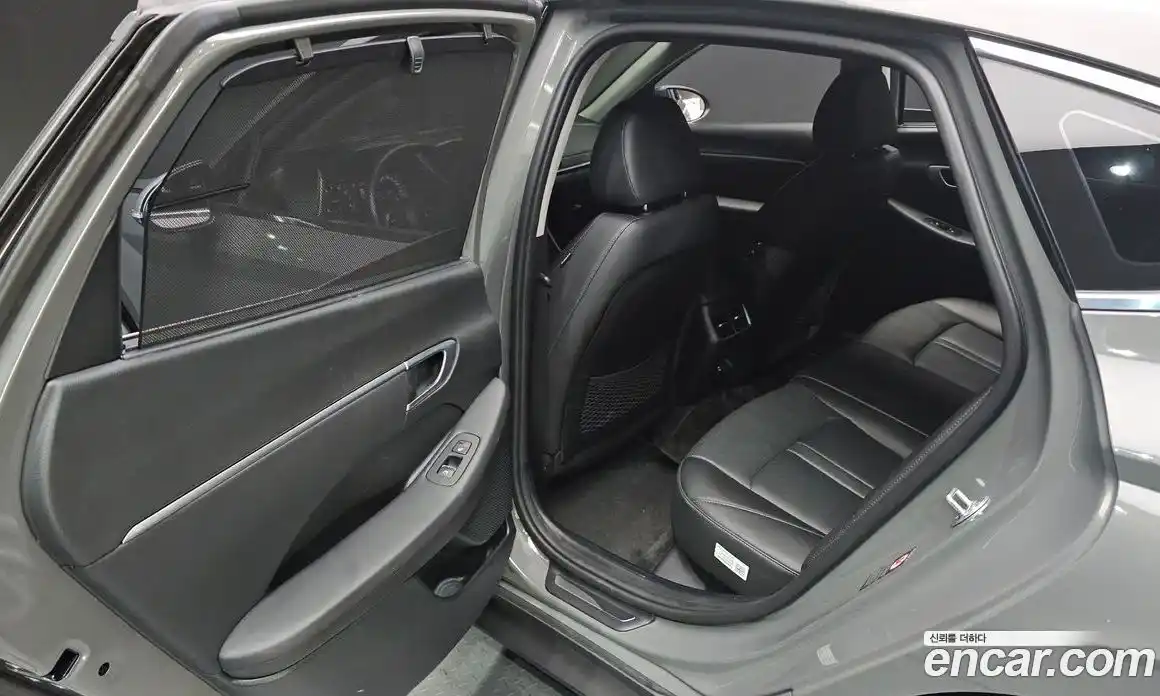 Hyundai Sonata 2020 2.0 Автомат в Москве № 49577, фото 19