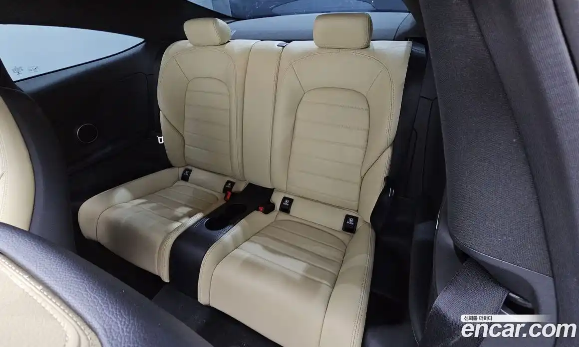 Mercedes-Benz C-Class 2016 2.0 Автомат в Москве № 495896, фото 12