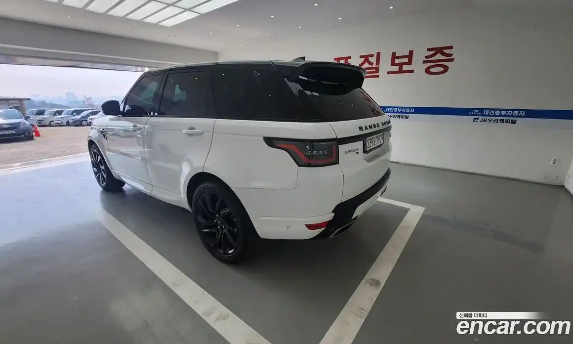 Land Rover Range-Rover Sport 2021 3.0 Автомат в Москве № 496065, фото 5