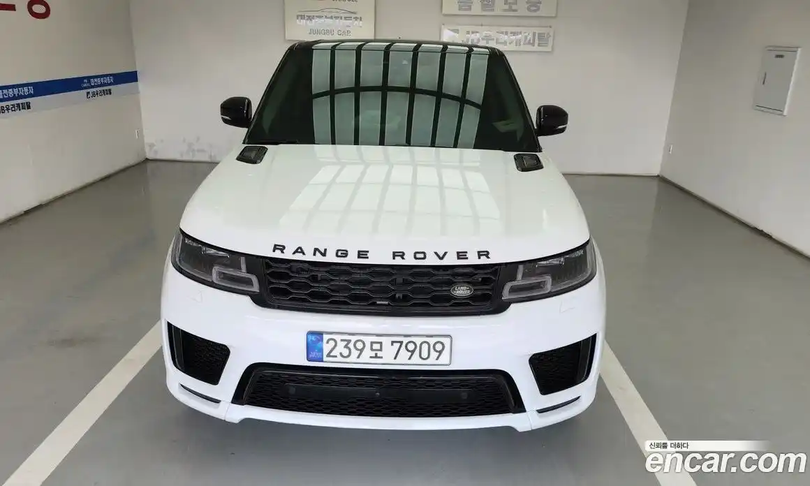 Land Rover Range-Rover Sport 2021 3.0 Автомат в Москве № 496065, фото 8