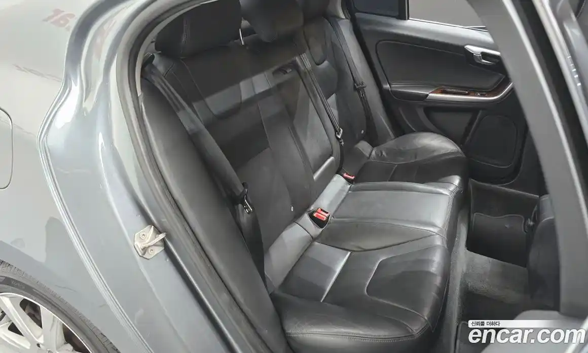 Volvo S60 2018 2.0 Автомат в Москве № 497607, фото 12