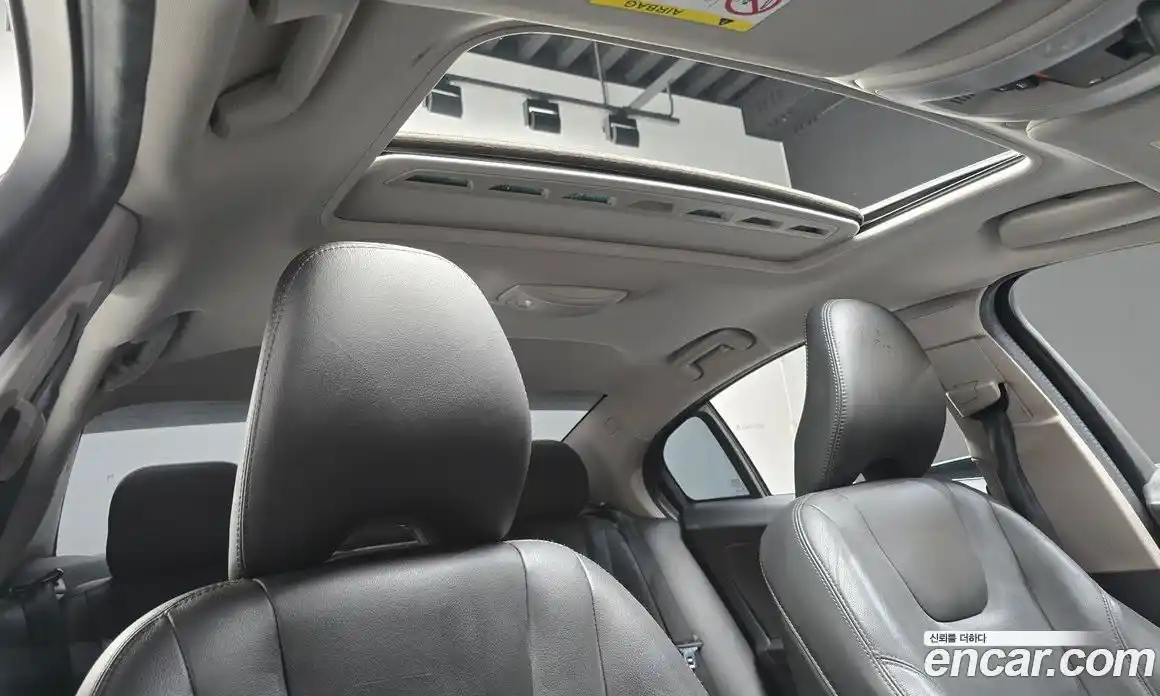 Volvo S60 2018 2.0 Автомат в Москве № 497607, фото 19