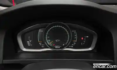 Volvo S60 2018 2.0 Автомат в Москве № 497607, миниатюра 8