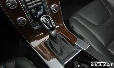 Volvo S60 2018 2.0 Автомат в Москве № 497607, миниатюра 9