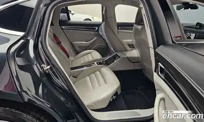 Porsche Panamera 2018 2.9 Автомат в Москве № 498155, миниатюра 12