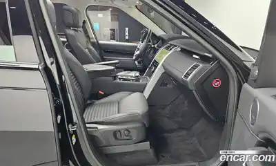 Land Rover Discovery 2023 3.0 Автомат в Москве № 498637, миниатюра 11