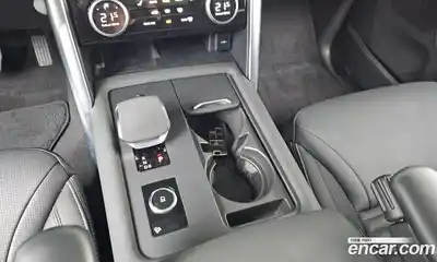 Land Rover Discovery 2023 3.0 Автомат в Москве № 498637, миниатюра 9