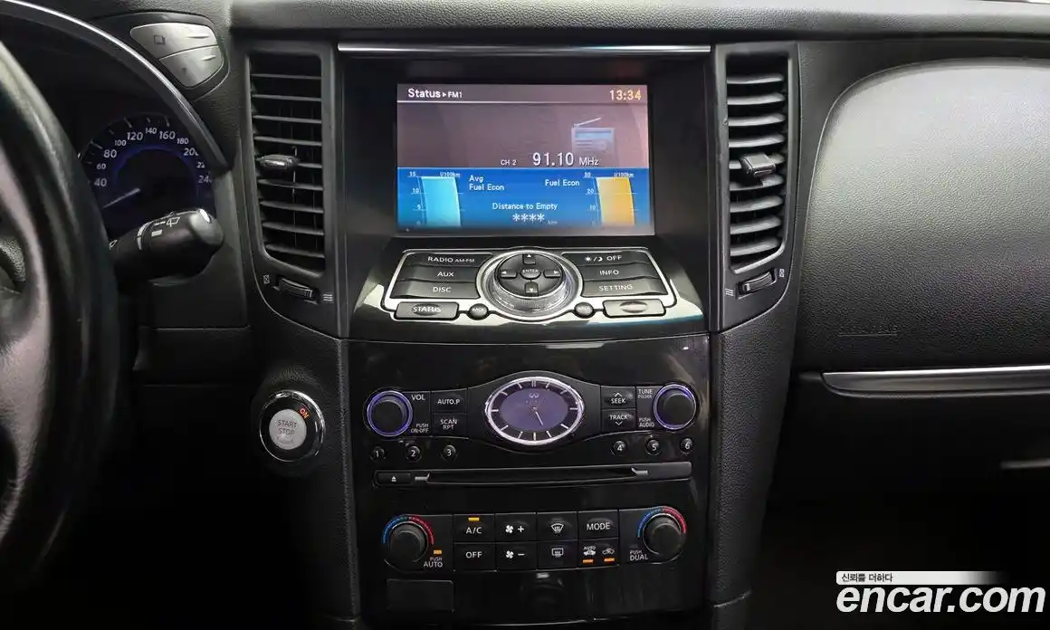 Infiniti QX70 2014 3.0 Автомат в Москве № 500337, фото 14