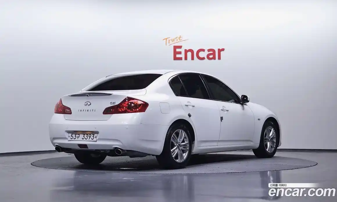 Infiniti G 2013 2.5 Автомат в Москве № 500363, фото 2