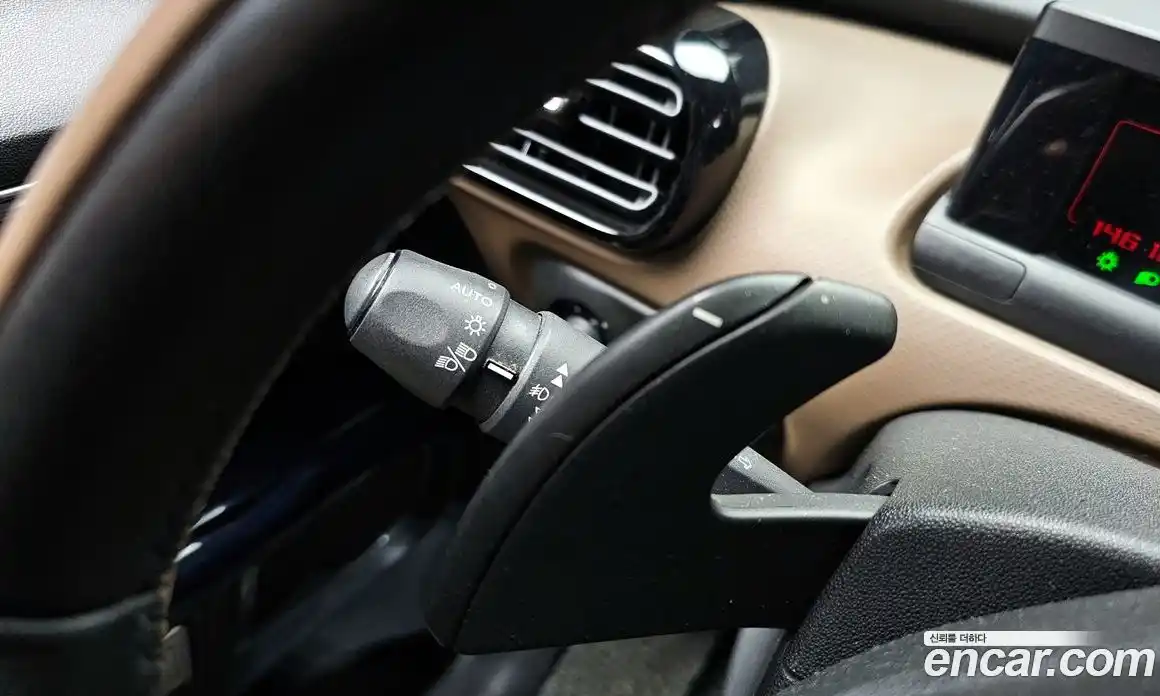 Citroen C4 Cactus 2017 1.6 Автомат в Москве № 500838, фото 16