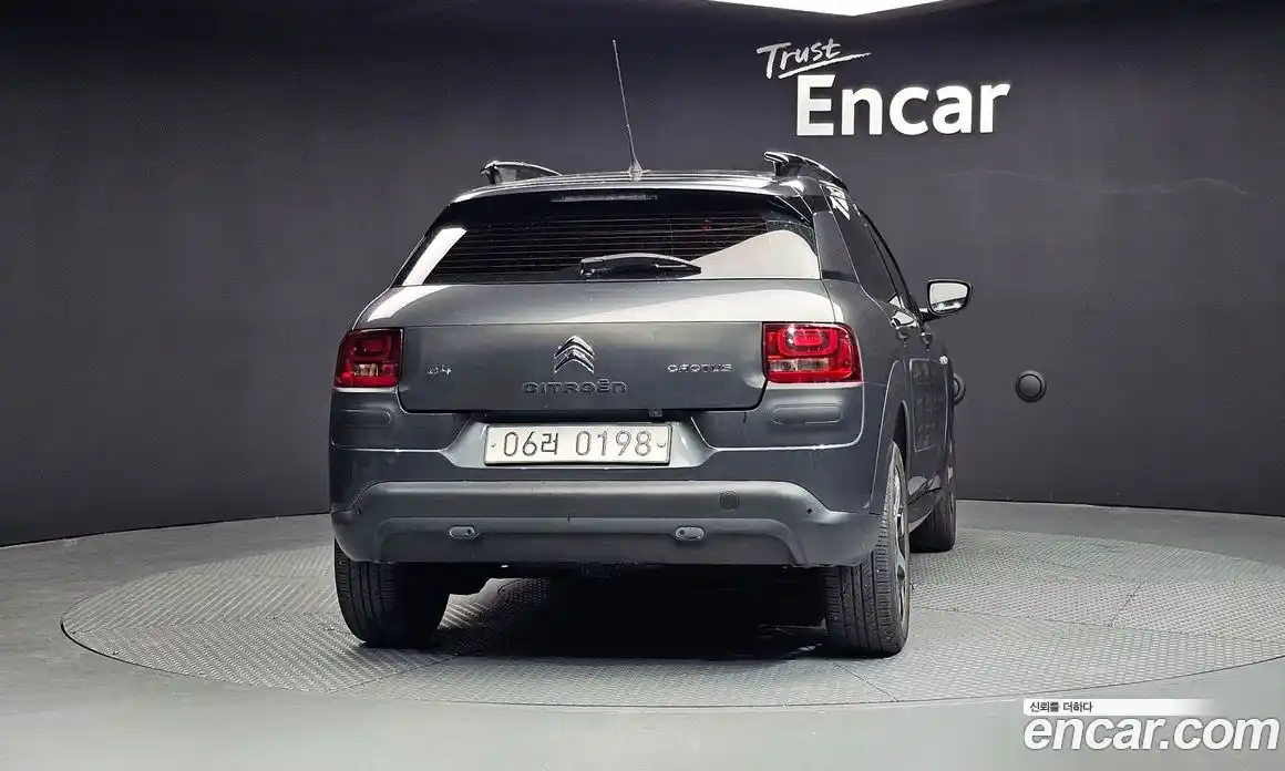 Citroen C4 Cactus 2017 1.6 Автомат в Москве № 500838, фото 4