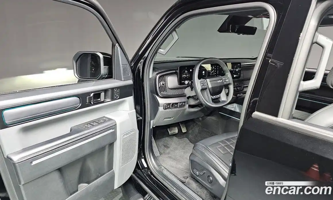 Kia Tasman 2026 2.5 Автомат в Москве № 51518, фото 1