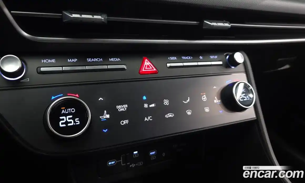 Hyundai Sonata 2024 2.0 Автомат в Москве № 517382, фото 17