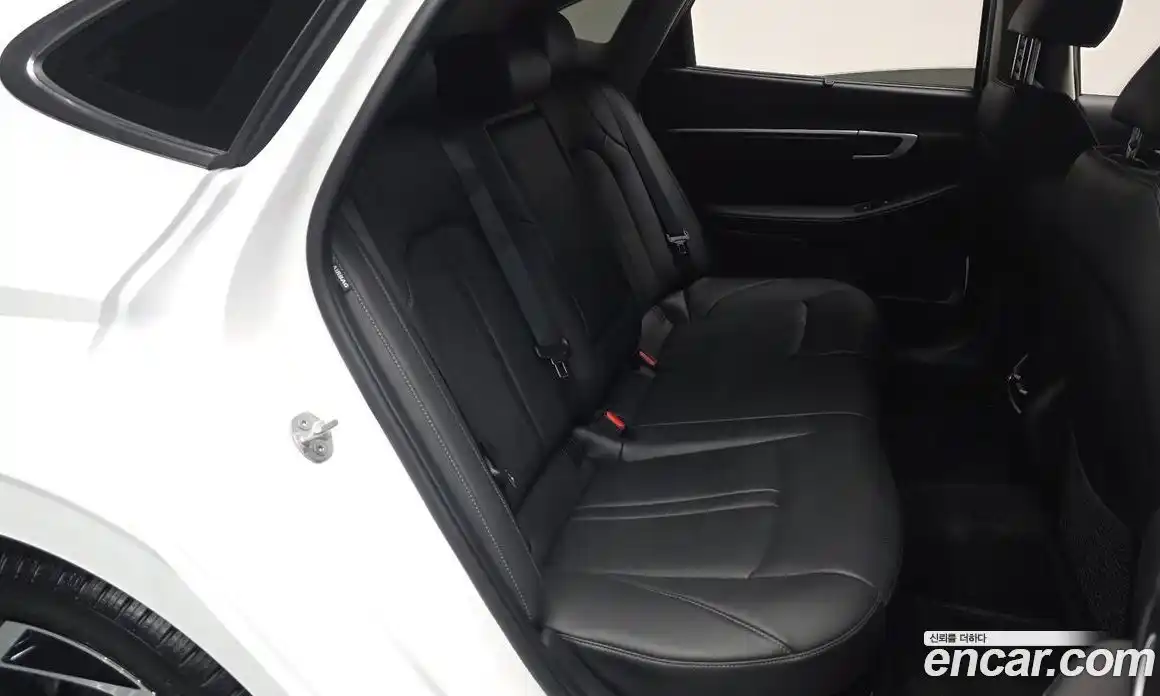 Hyundai Sonata 2024 2.0 Автомат в Москве № 517382, фото 10