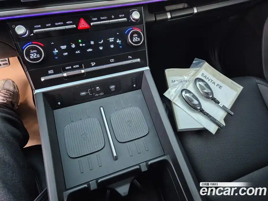 Hyundai Santa Fe 2024 1.6 Автомат в Москве № 517822, фото 18