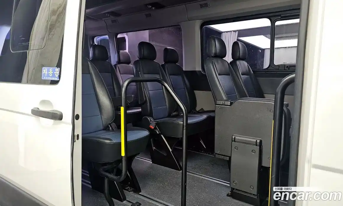 Hyundai Solati 2016 2.5 Механическая в Москве № 518364, фото 12