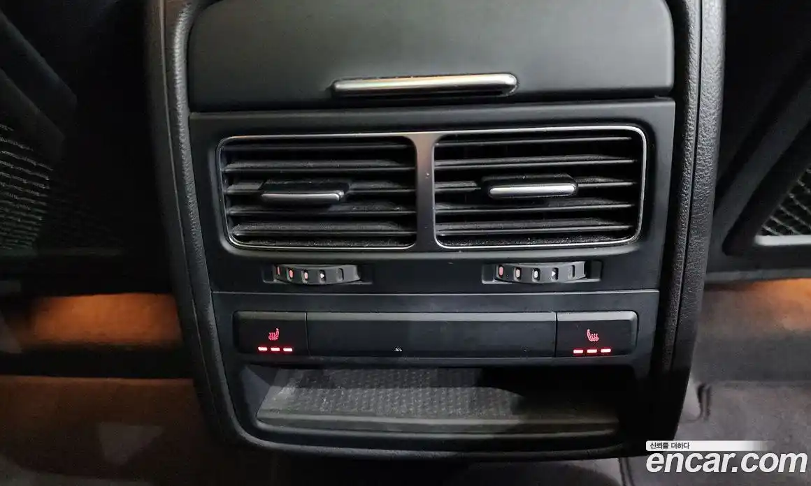 Volkswagen Touareg 2012 3.0 Автомат в Москве № 519026, фото 19