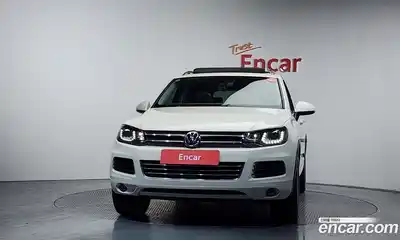 Volkswagen Touareg 2012 3.0 Автомат в Москве № 519026, миниатюра 3