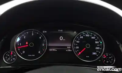 Volkswagen Touareg 2012 3.0 Автомат в Москве № 519026, миниатюра 8