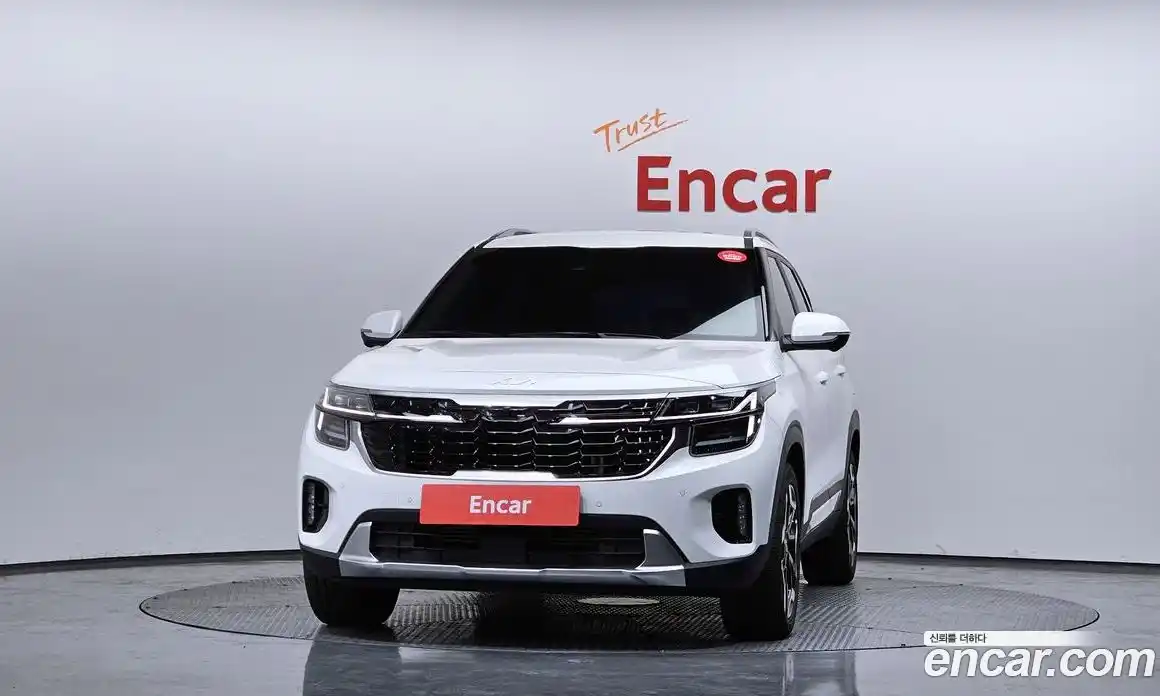 Kia Seltos 2025 1.6 Автомат в Москве № 519333, фото 3