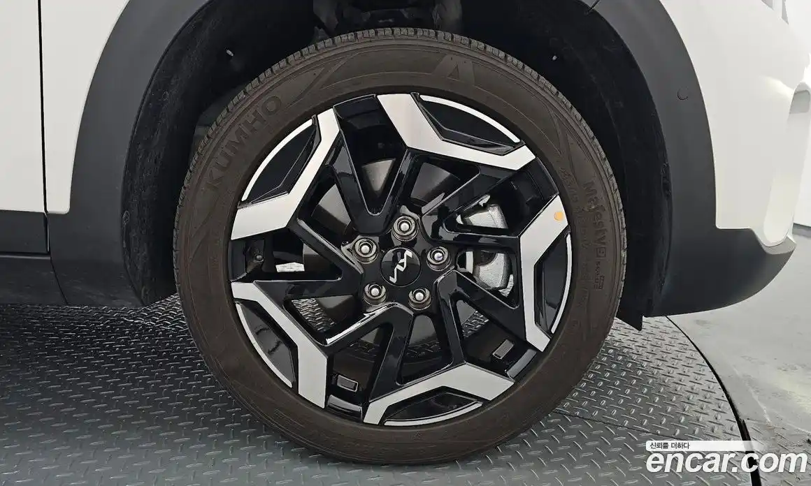 Kia Seltos 2025 1.6 Автомат в Москве № 519333, фото 5