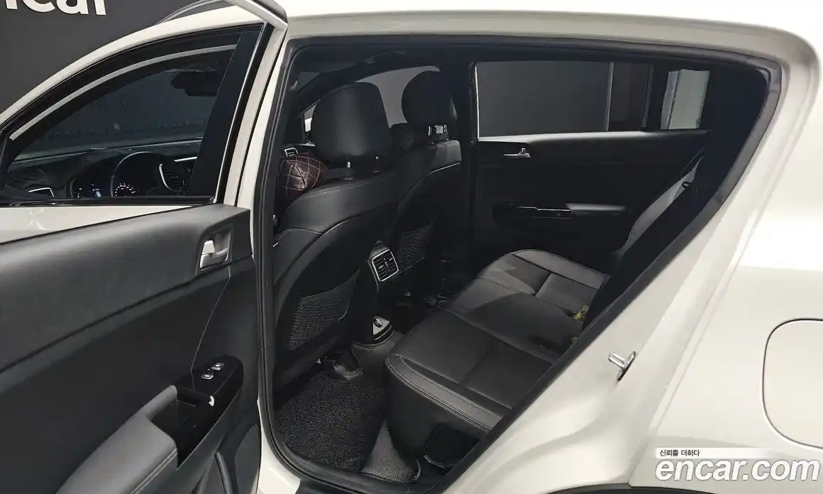 Kia Sportage 2019 2.0 Автомат в Москве № 519360, фото 12